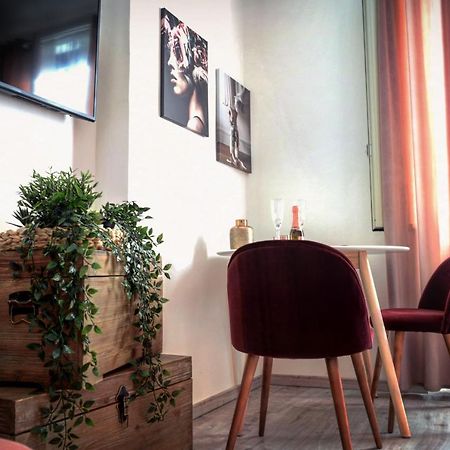 Le Moresche Apartment คาตาเนีย ภายนอก รูปภาพ